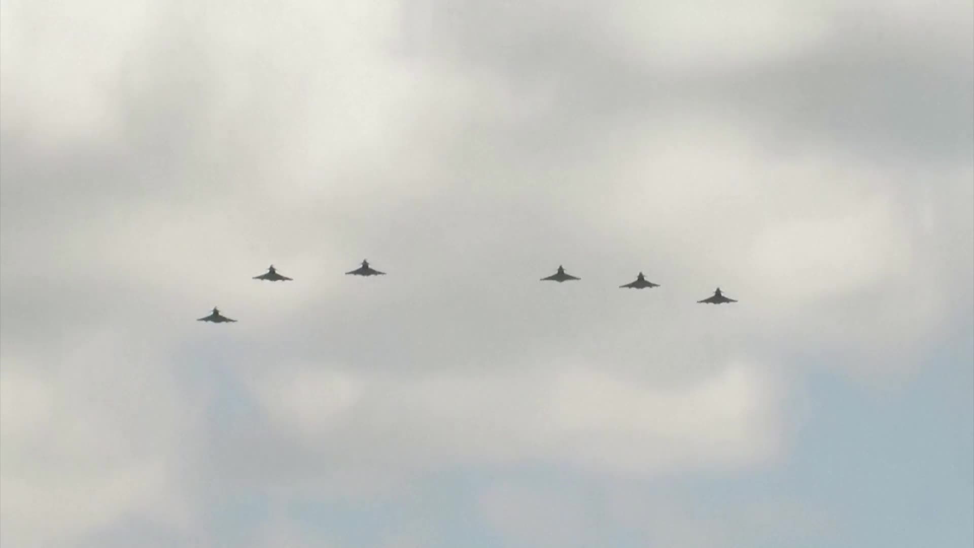 Вижте репетицията на Кралските военновъздушни сили за коронацията на Чарлз III