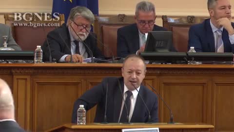 104993.Иво Атанасов към Вежди Рашидов: Ще предложа искане за вашата оставкаmp4