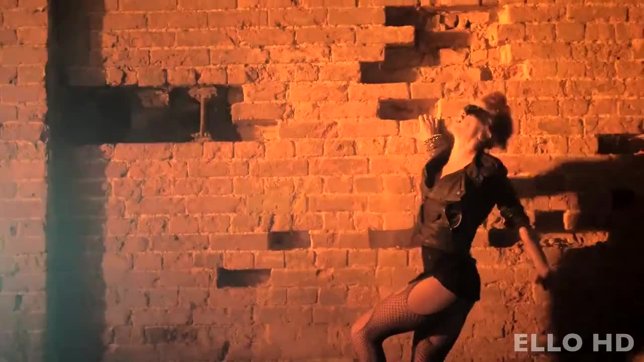 Премиера! Timur Rodrigez - Out In Space ( Официално видео 720р )   Превод