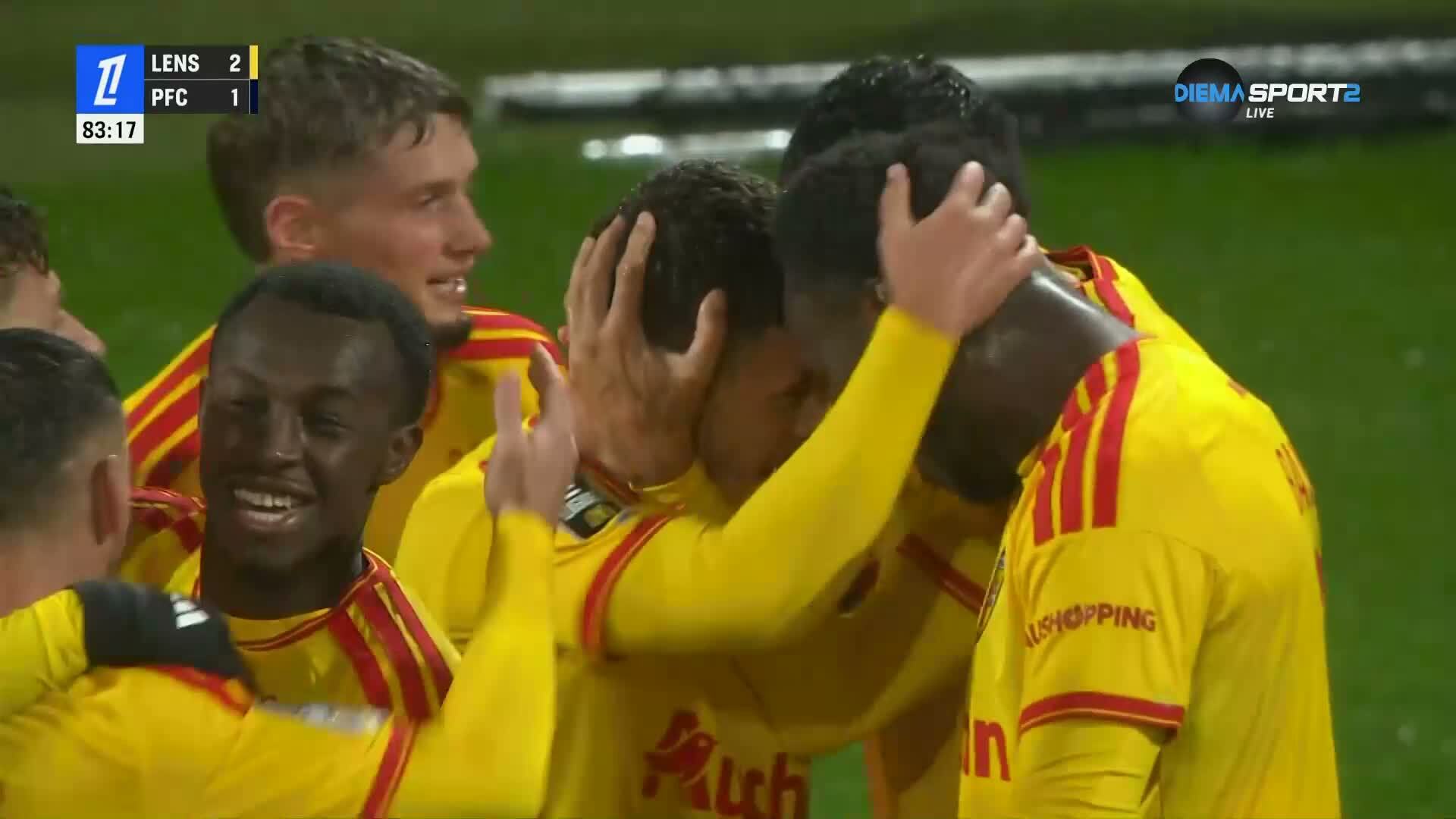 Ланс - ФК Париж 2:1 /репортаж/