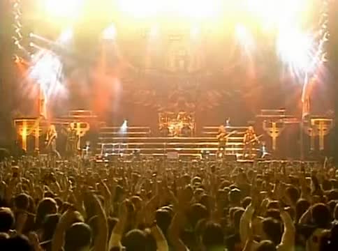 Judas Priest - Breaking The Law