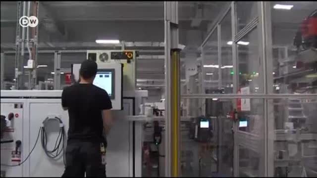 Tesla улучшила свои электрокары (24.08.2016)