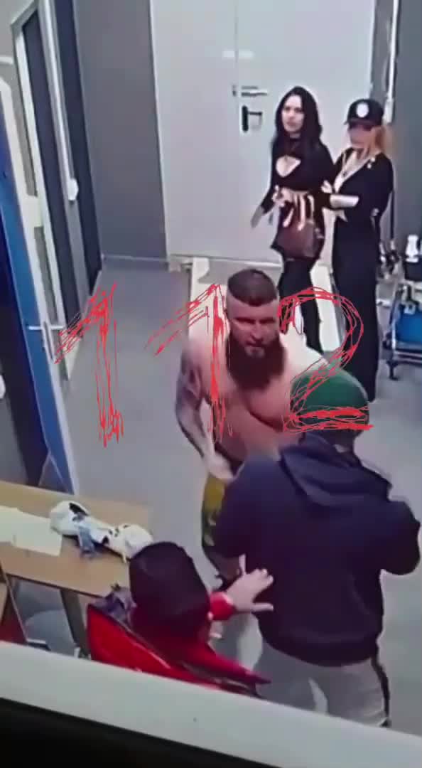 Треньор счупи носа на своя боец след загуба в Русия