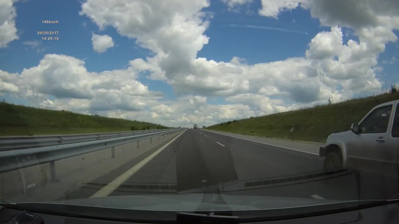 Изпреваване в аварийна лента