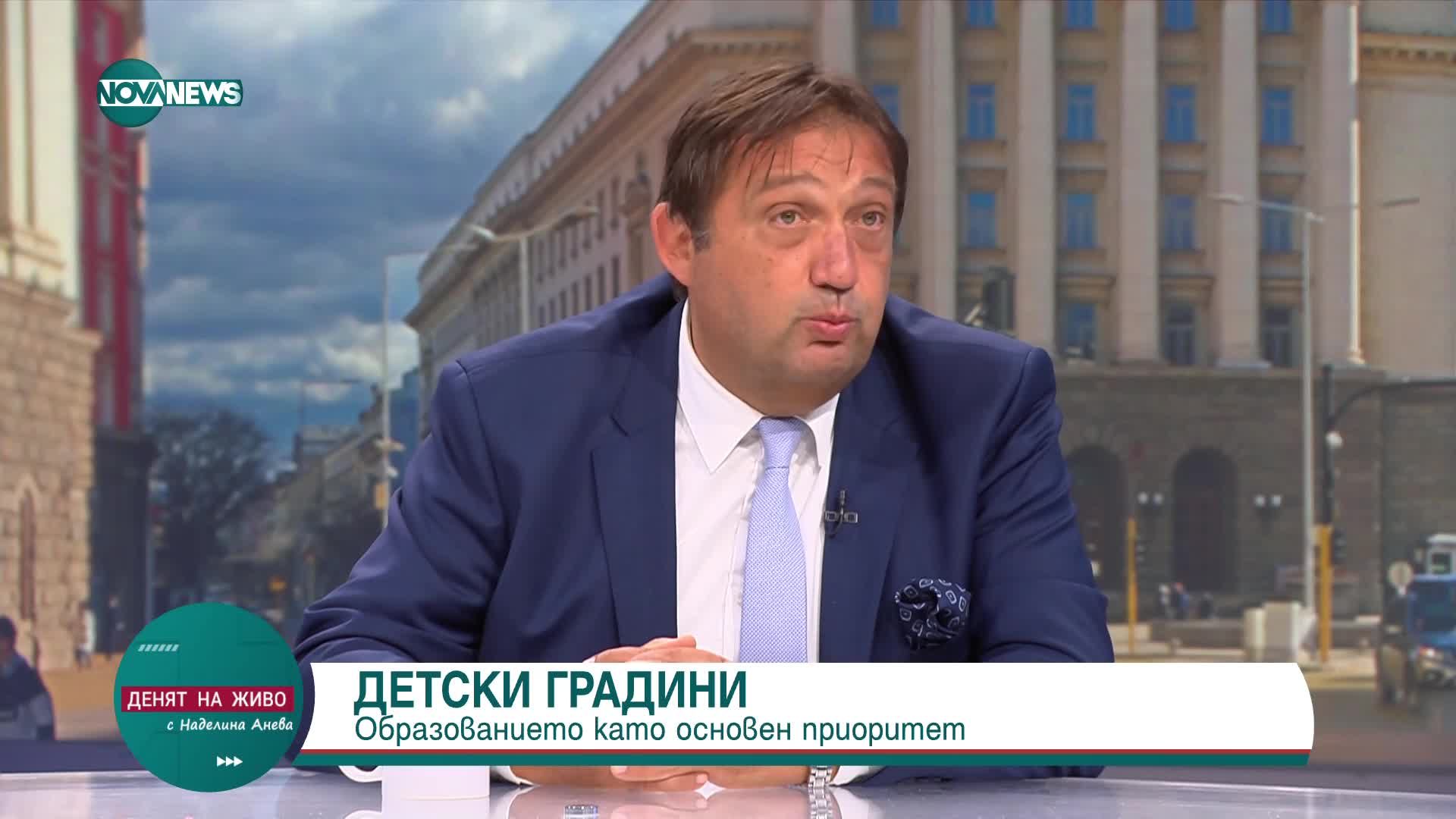 Шишков: Трябва да се намерят 10 000 декара, за да се приберат колите в София