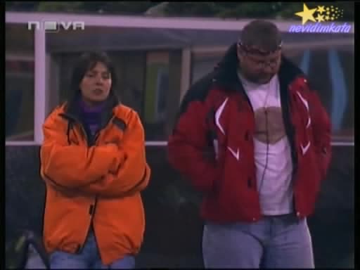 Big Brother 4-Даниела И Наталия Клюкарстват Всичко Живо В Къщата!11.11.2008