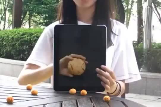 Изключителен магически трик с Ipad