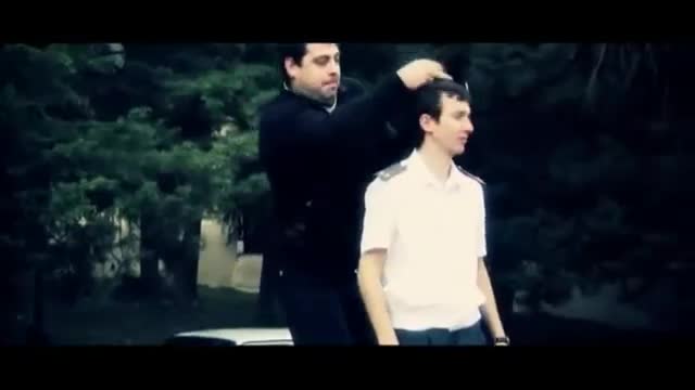 Още едно откачено клипче с най-ненормалният руснак, който някога сте виждали!
