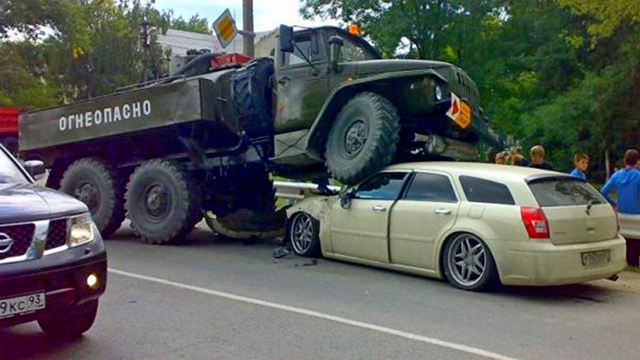 Невероятни автомобилни случки
