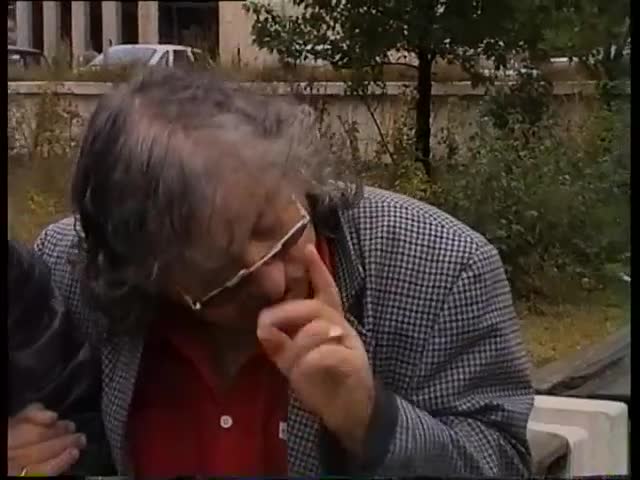 Смях -Много крещите у вас! - С Петър Добрев, Пепо Габровски, Веско Антонов