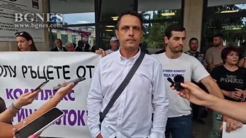 С протест посрещат министър Румен Радев в Стара Загора