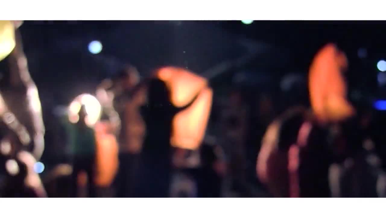 #hellosummer2014* Kris Gran Feat. Kristina Doncheva & Maria Mioko - Party People (official video)