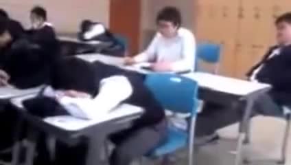 Вижте този пич как си го отнесе, без изобщо да има някаква вина за случилото се!