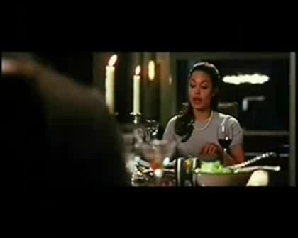 Angelina Jolie - Do Someting (айде гледай ще ти хареса)