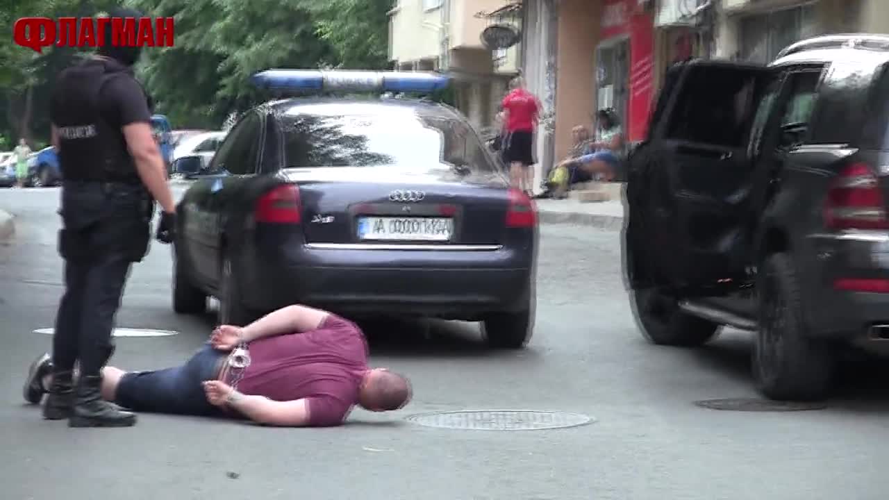 Зрелищни арести в Бургас