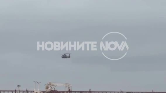 Доставиха провизии за моряците от заседналия край Ахтопол танкер “Кайрос”