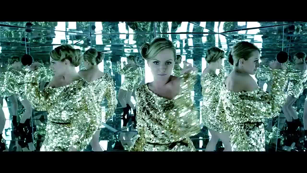 Румънско! Alexandra Stan ft. Carlprit - 1 000 000 ( Официално Видео )