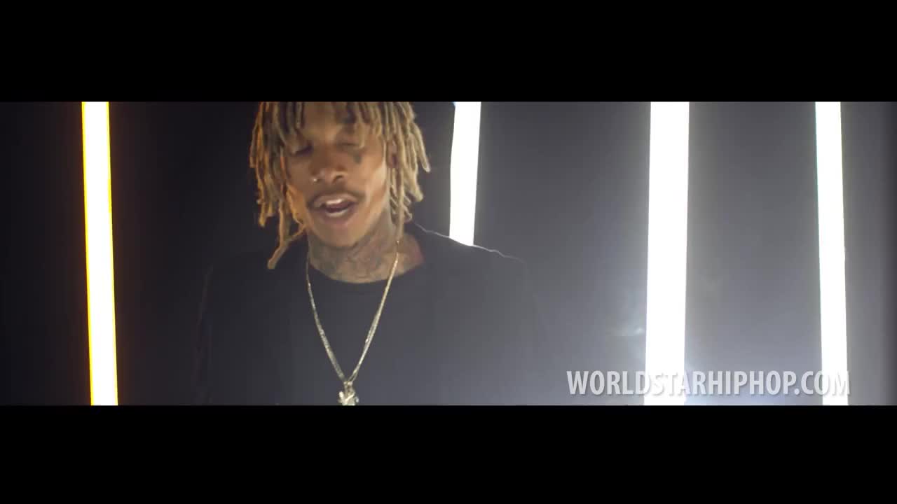 • Премиера 2о15 •» Juicy J ft. Wiz Khalifa- Whole Thang ( Official Music Video)