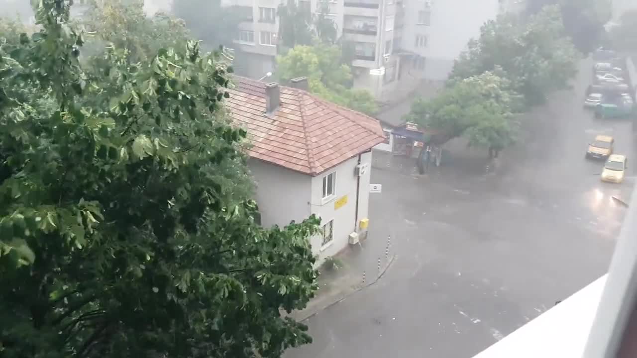 Апокалипсис сега
