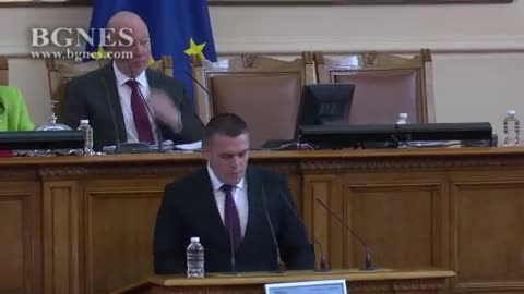 Депутатите почетоха паметта на Христо Ботев и загиналите за свободата на България