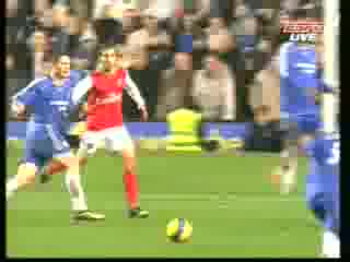 Chelsea - Arsenal 1:1 Essien Super Goal