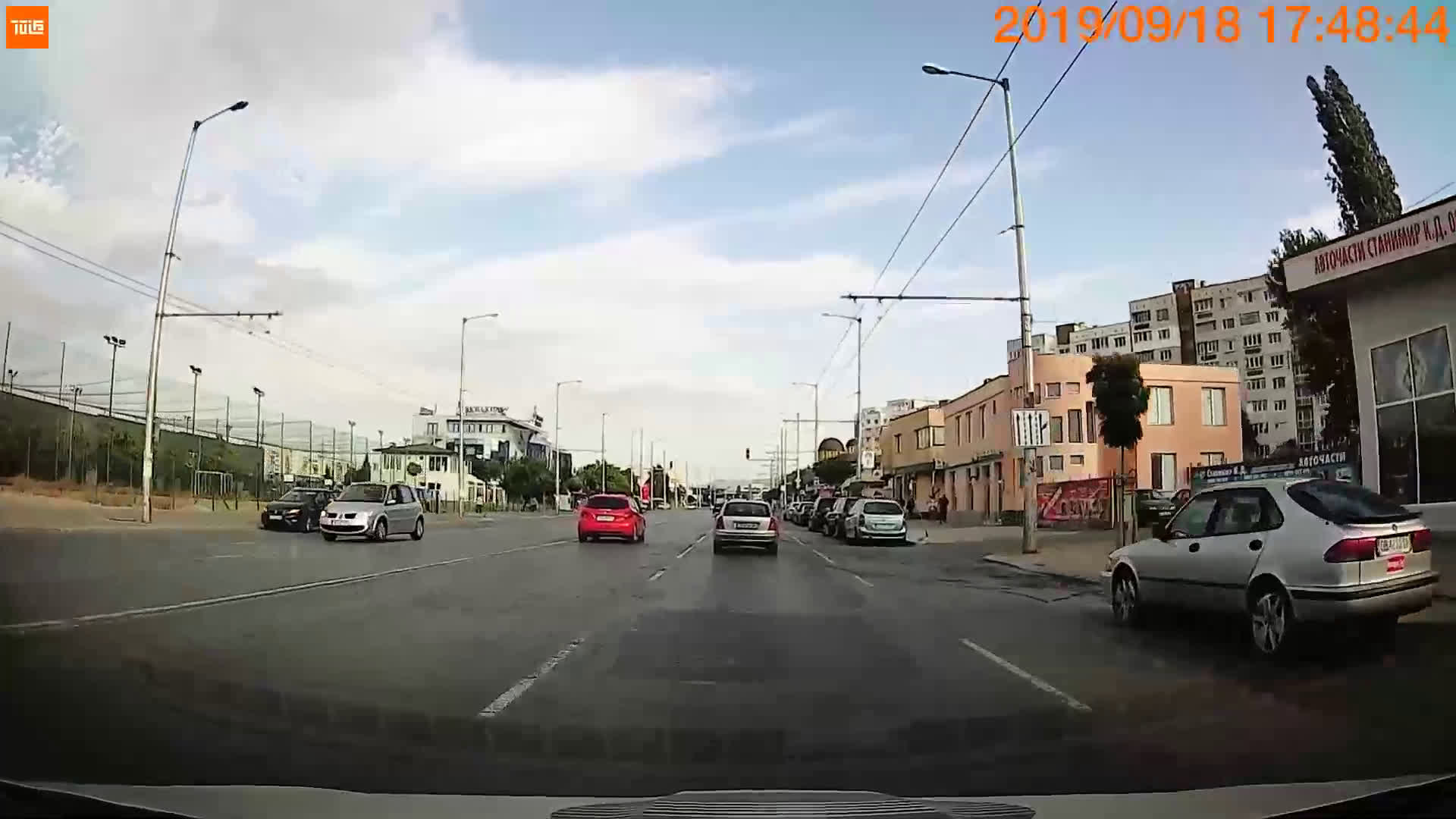 Замърсяващ автомобил