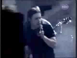 Giannis Vardis - Ama Deis Ta Paidia (pes Ena Geia)
