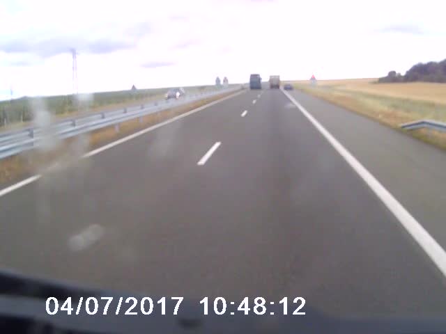 Магистрала "Тракия", км. 318 близо до Карнобат