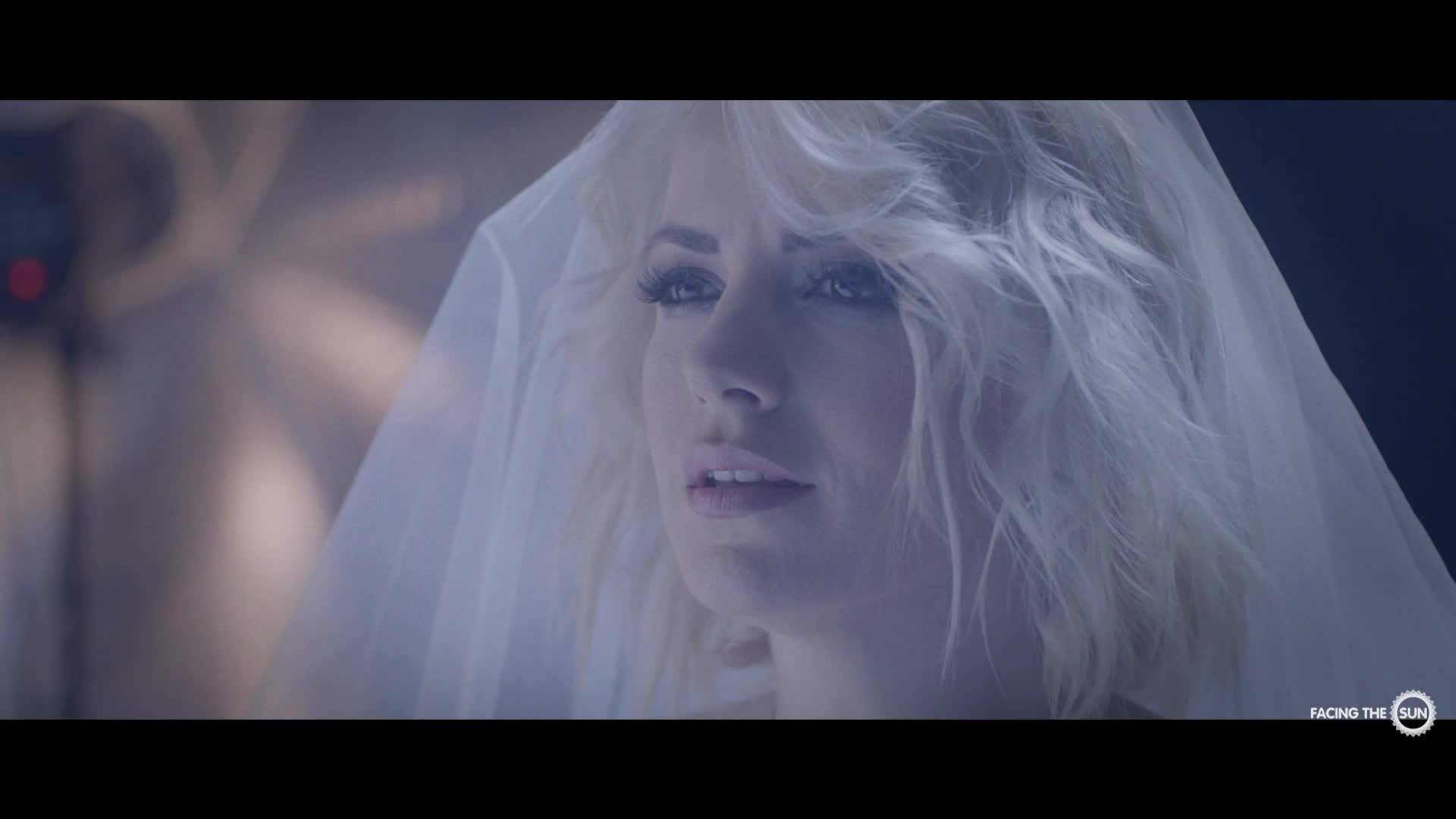 Poli Genova - Твоя [Official Video]
