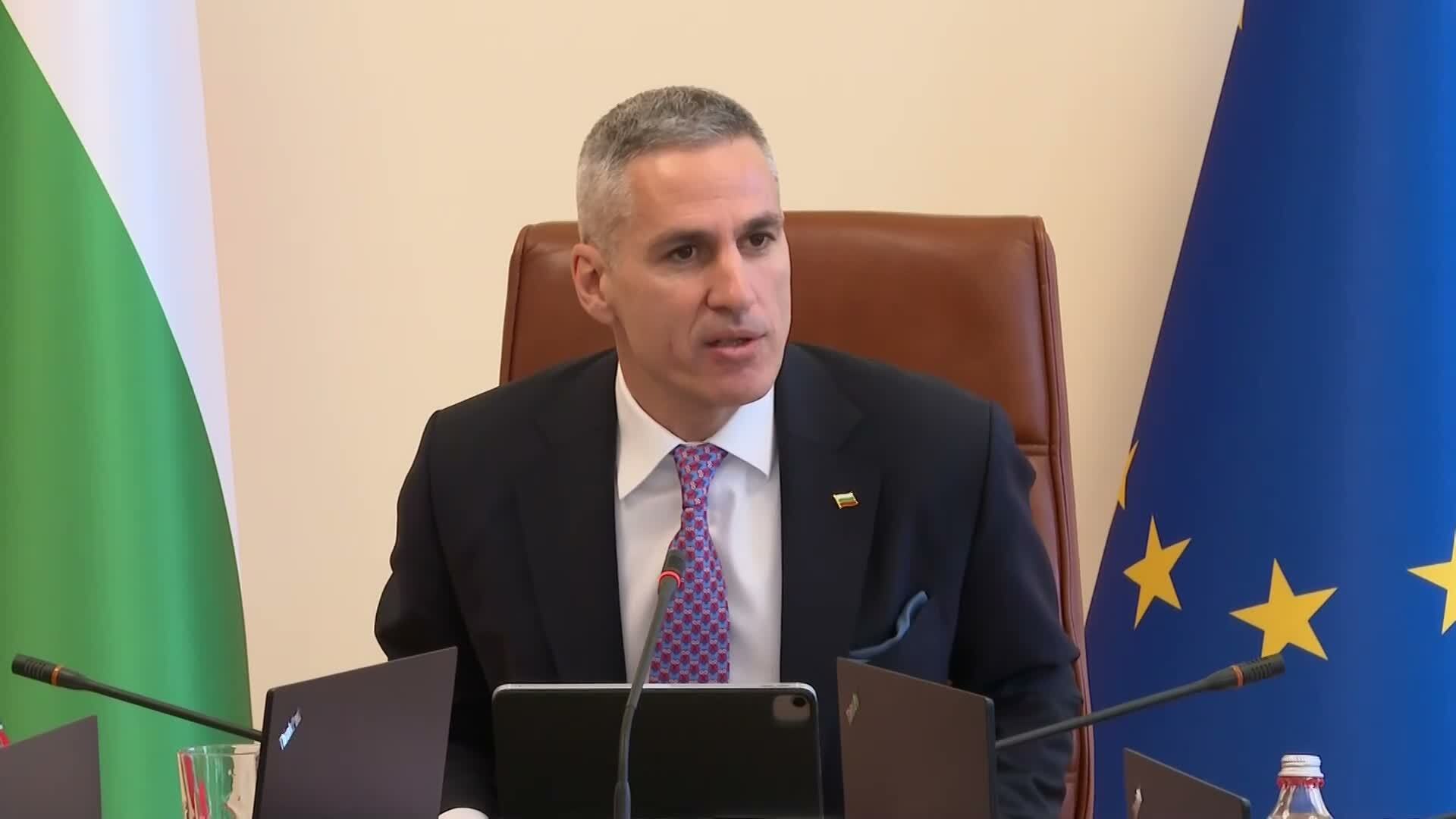 Служебният премиер изиска доклад от проверката на АПИ заради подозрения за корупция