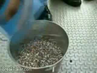Бомба От Кибритени Клечки