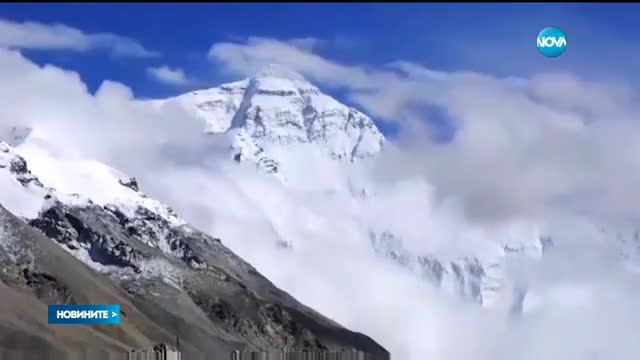 Трима загинаха на Еверест