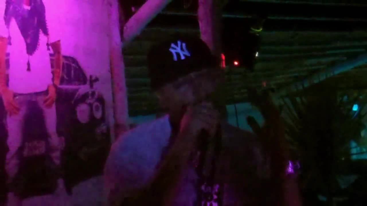 Бате Са - Drunken Freestyle на Салсабар Приморско 2013