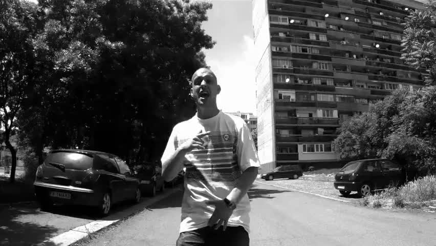 Текст !!! Hoodini - Утрешният Ден ( официално видео )