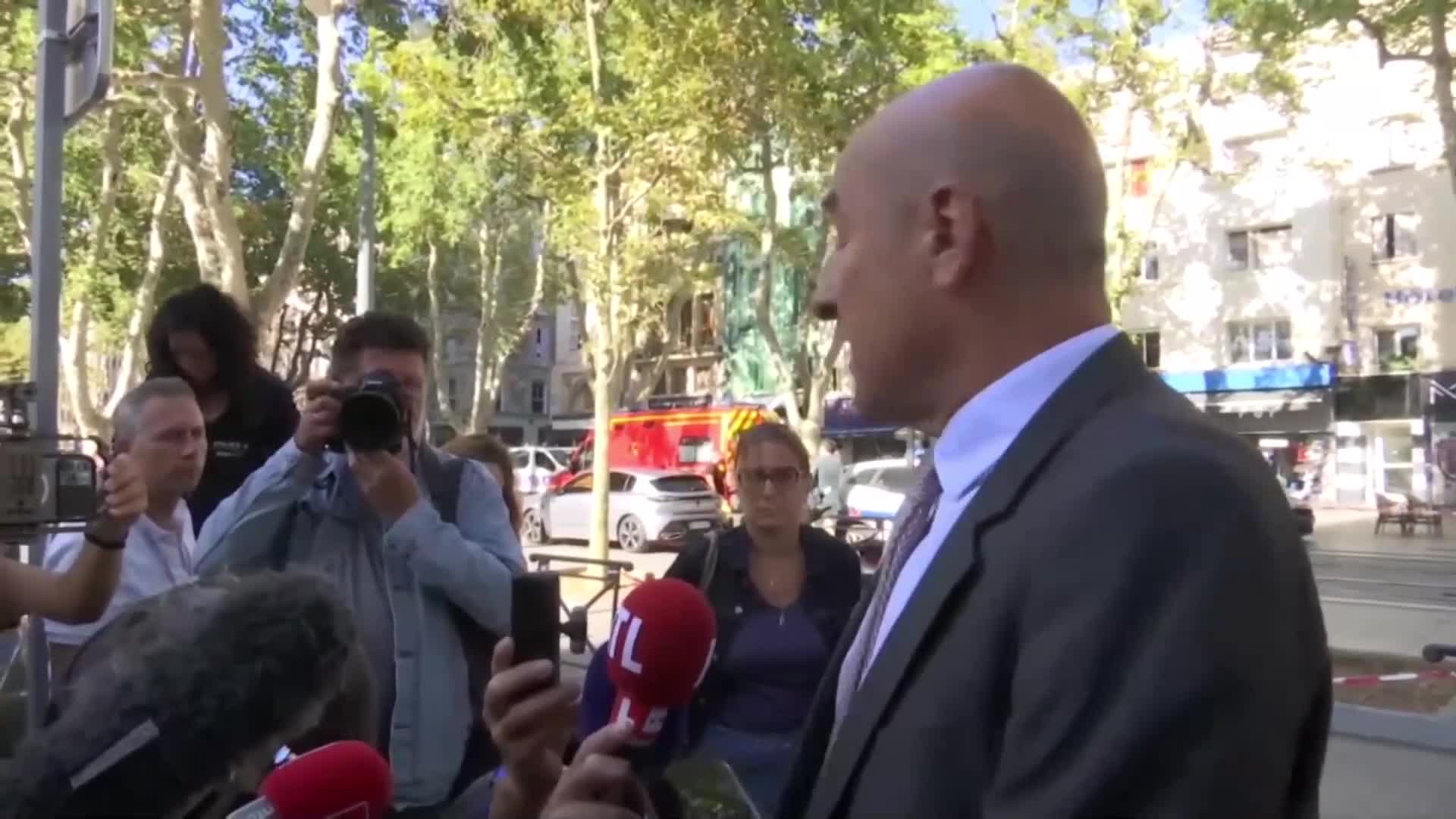 Нападение с нож в Марсилия, извършителят е убит от полицията