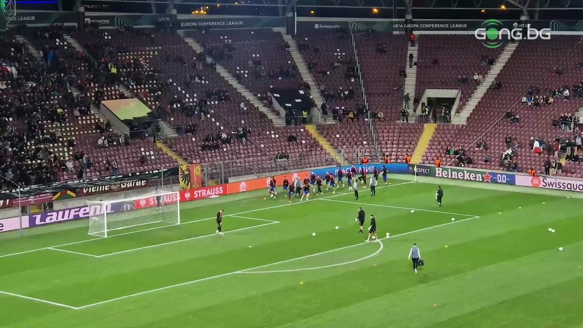Сервет и Лудогорец вече загряват на "Стад дьо Жонев"