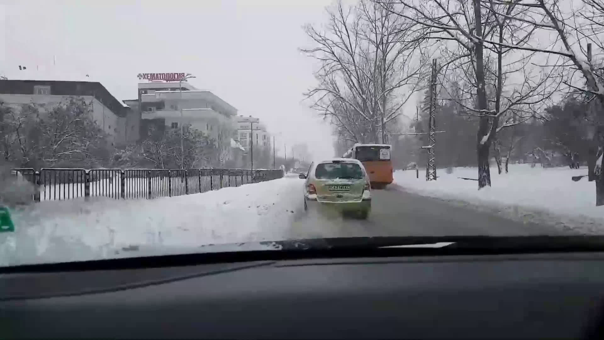 Къде са снегорините в София?
