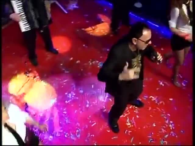 >Mile Kitic - Krcma - (otv Valentino 2013)