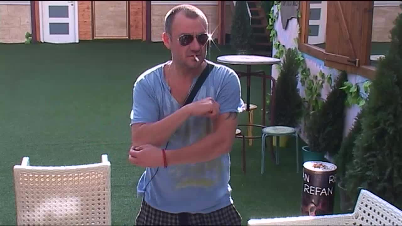 Джино и Гъмов се шегуват