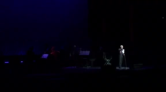 Шарл Азнавур просълзи българската публика - четвърта част