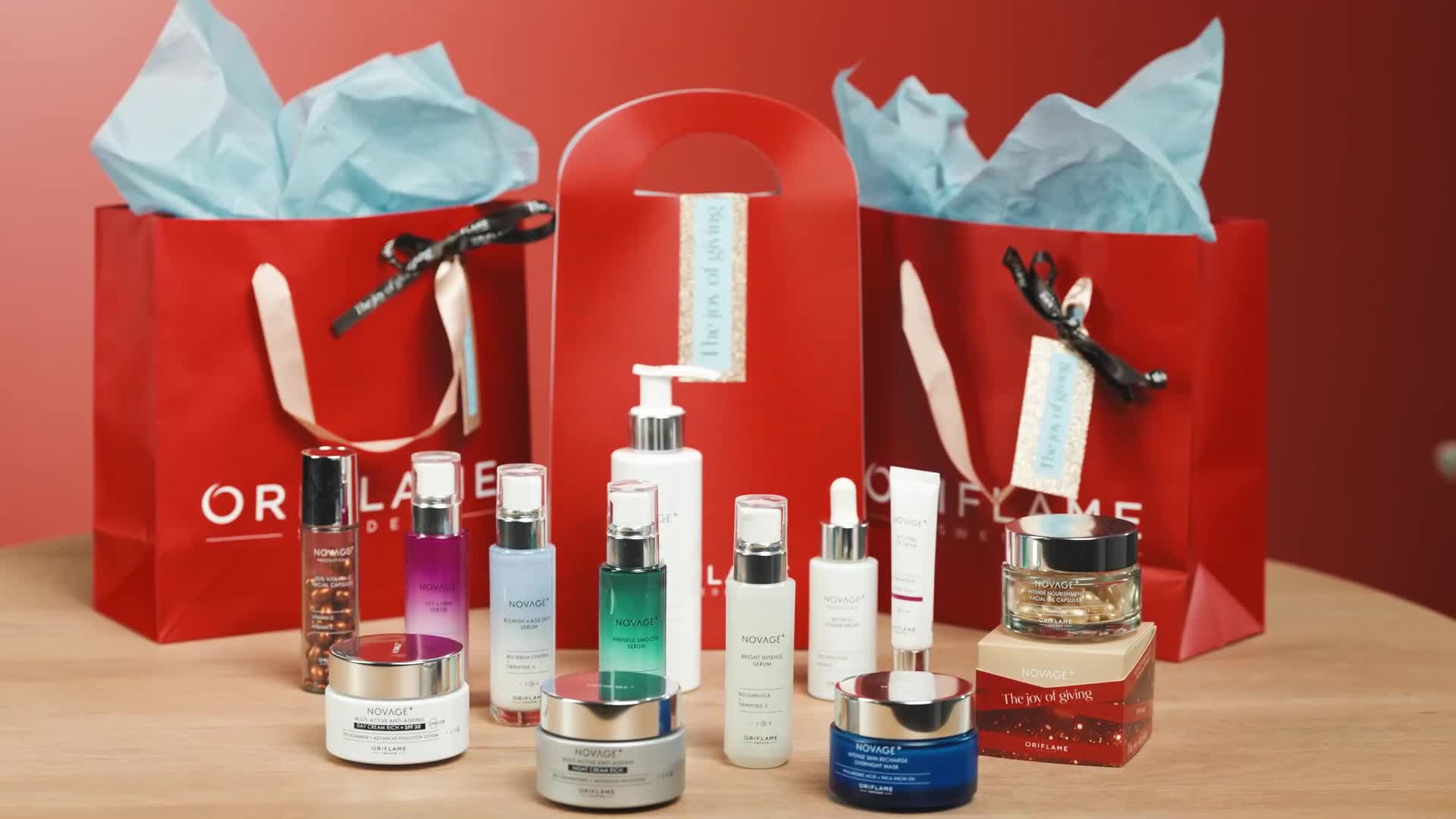 Рецептата за незабравима Коледа с Oriflame