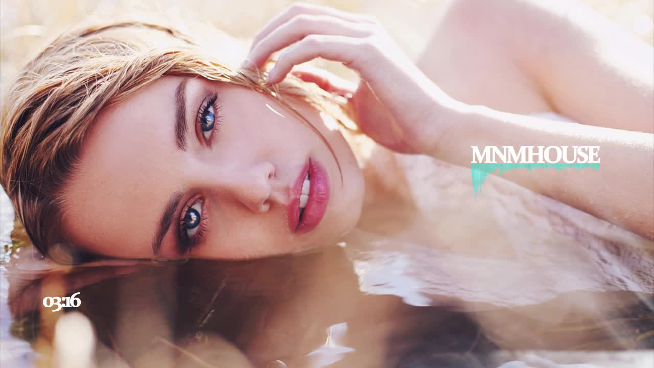 Страстен » Progressive House » Vocal » Gianluca Motta feat. Molly - Not Alone ( Biotones Remix )