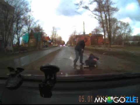 Опит за самоубийство и бой -търсеше си го