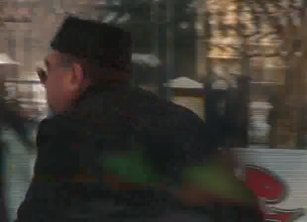 Кметът на София Йорданка Фандъкова откри ледена пързалка пред Народния театър