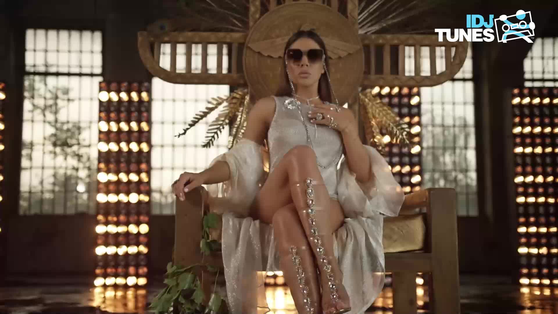 Sandra Prodanovic Afrika - 2018 - Znam da preteram (hq) (bg sub)