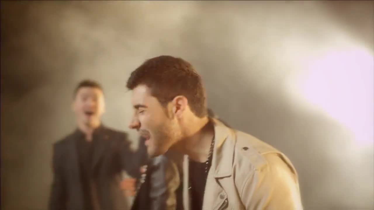 Voice Of Boys feat. Поли Генова - Сега или никога ( Официално Видео )