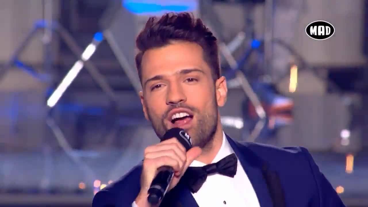 Konstantinos Argiros- Sti Diki Mou Agkalia Madwalk 2017 Remix | Превод