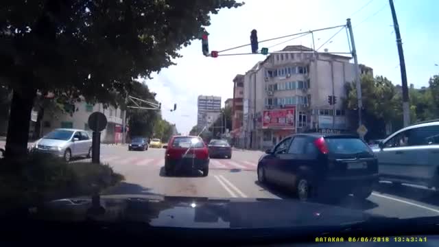 "Моята новина": Преминаване на червено