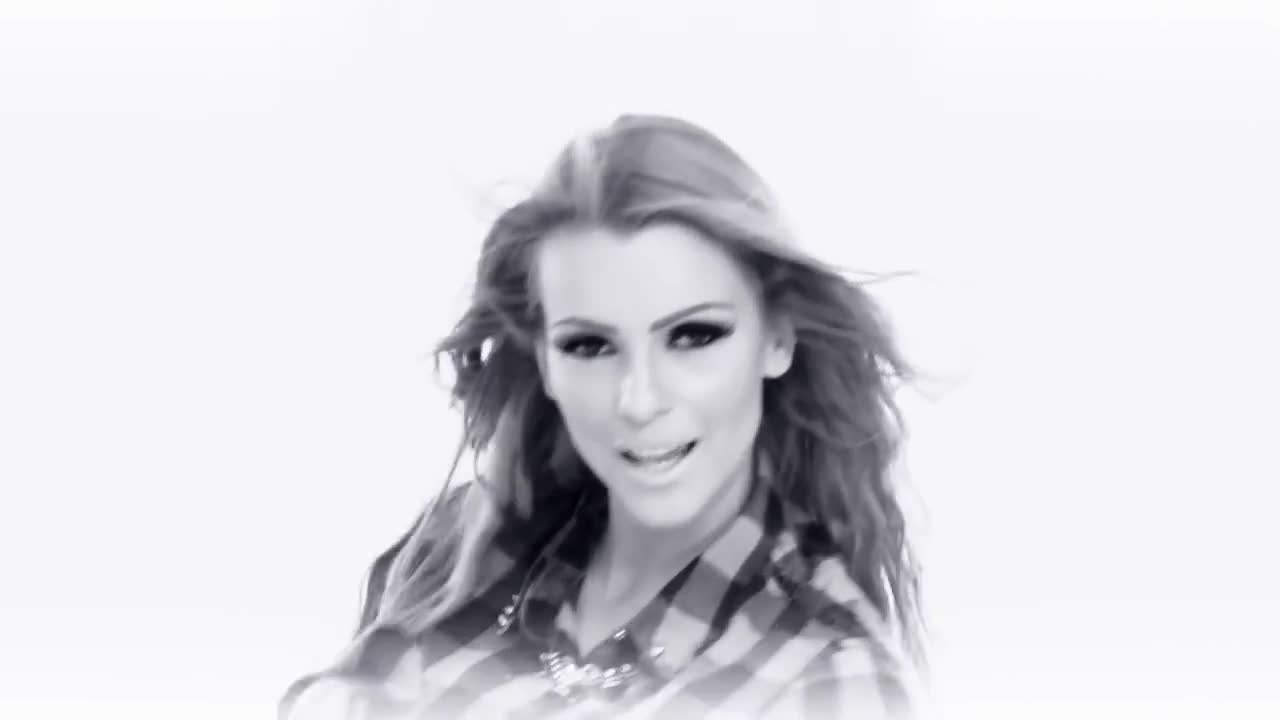 Jelena Kostov 2013 - Sebicna - Prevod