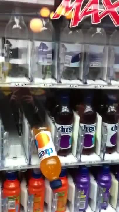 Плащаш едно, получаваш две. Късметлии!